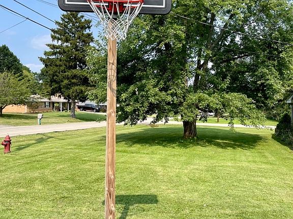 5th image of 659 Wilfert Dr