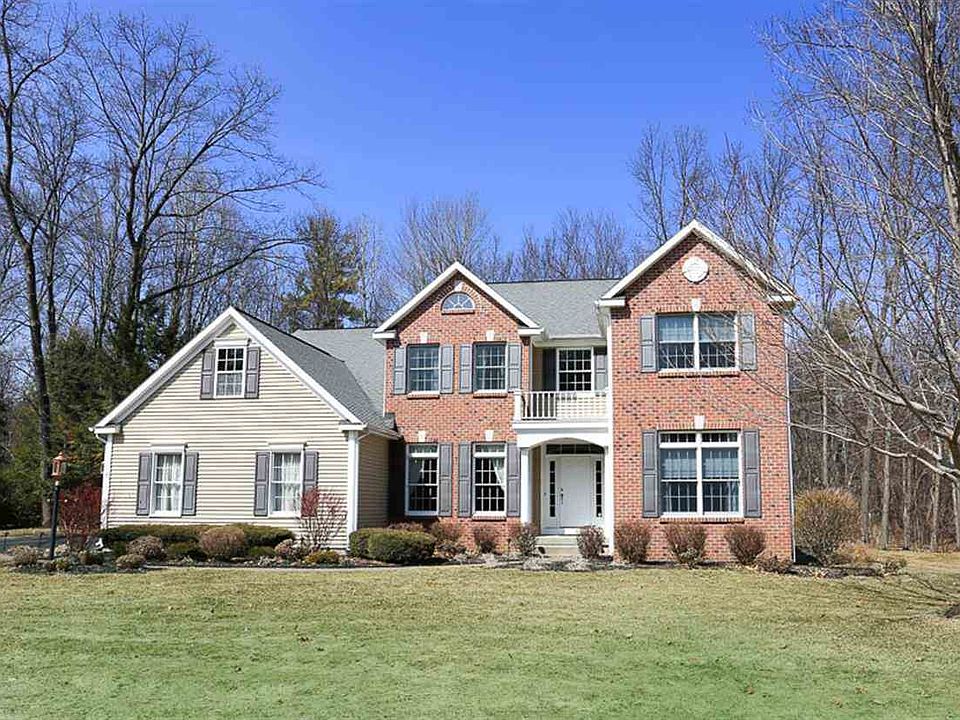 1st image of 6 Dawson Ln