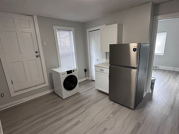 2nd image of 515 Spear Way