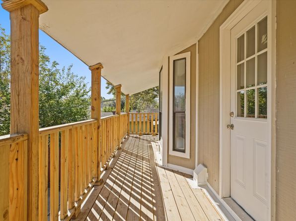 Additional property image - 929 S Rosemont Ave, Dallas, TX 75208