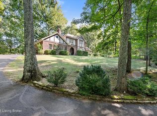 7101 Hickory Valley Rd, Louisville, KY 40299