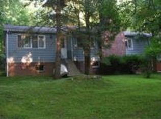 41 Brookside Ave, Putnam Valley, NY 10579