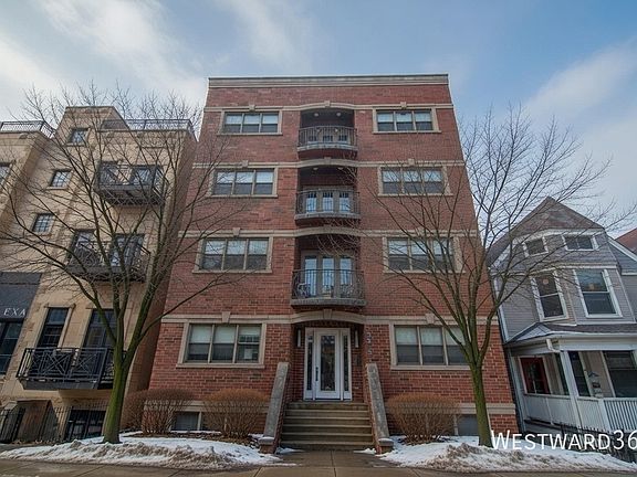 2nd image of 3718 N Wilton Ave APT 5