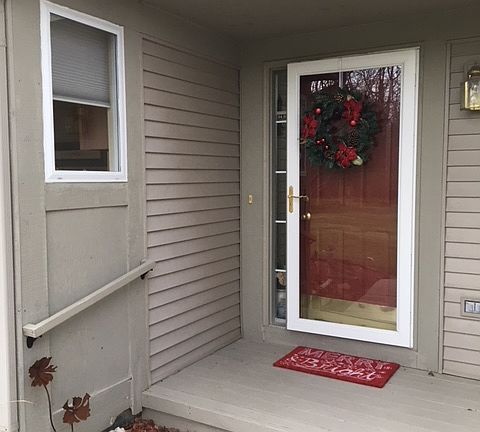 2nd image of 3094 Falcon Dr