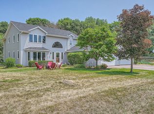 953 150th Ave NE, Ham Lake, MN 55304
