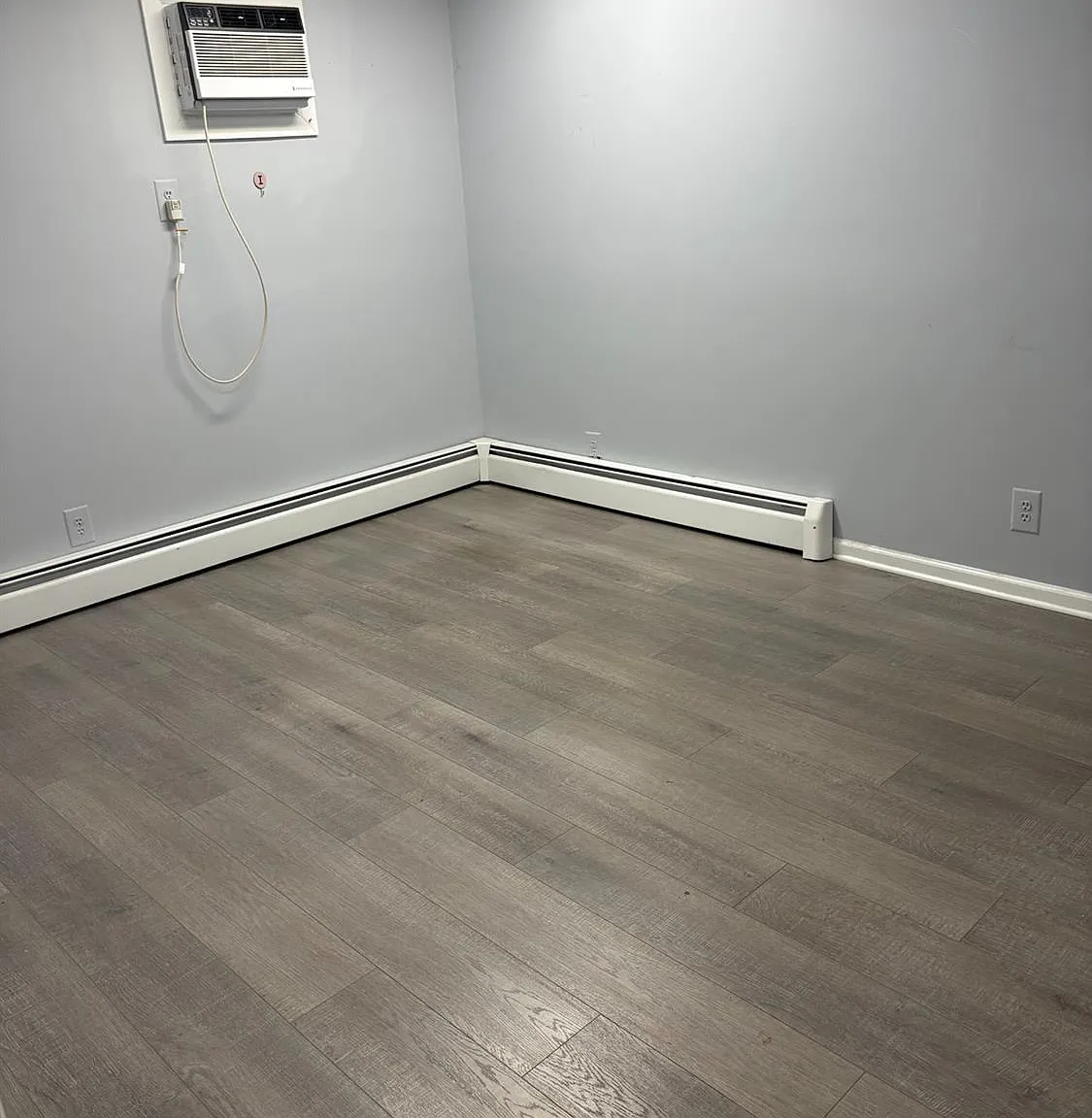 4 bed, 3.0 bath, $2,750 — Photo 2