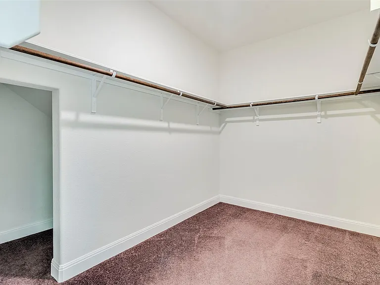 5728 Siragusa Dr — Photo 21
