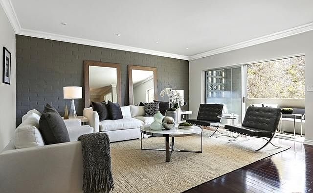 1st image of 531 N Rossmore Ave #300