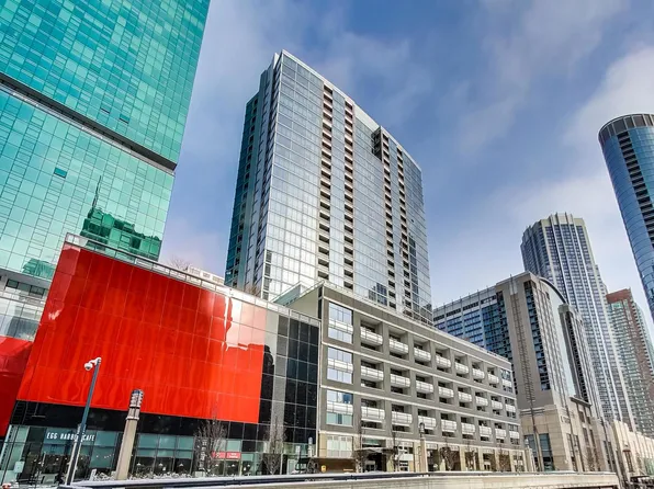 240 E Illinois St APT 1902, Chicago, IL 60611