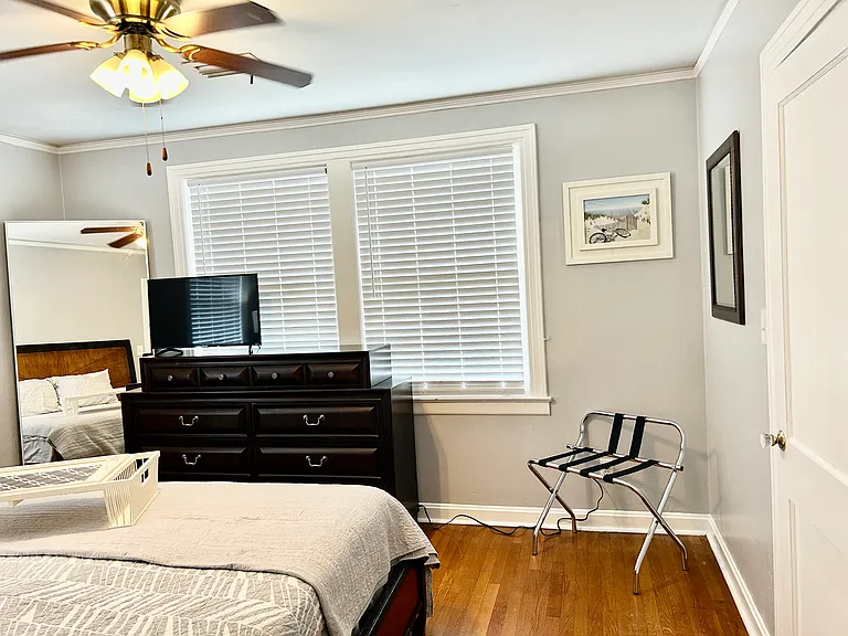 5057 Blackburn St — Photo 46