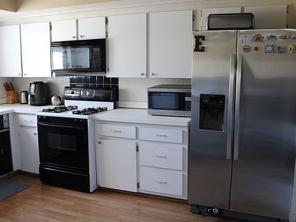 5th image of 120 Greenbrook Dr #120