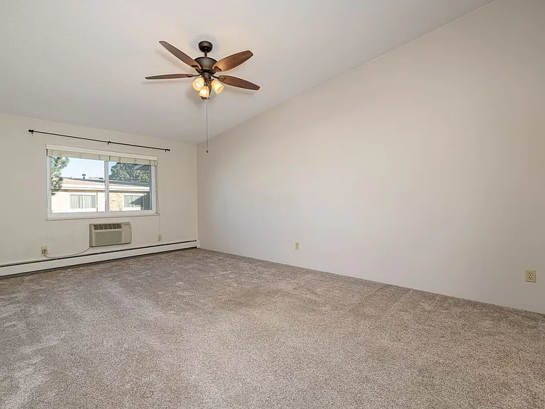 3022 S Wheeling Way #404 — Photo 9