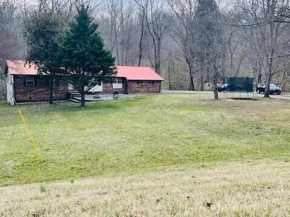 2190 Baker Hwy #63, Huntsville, TN 37756