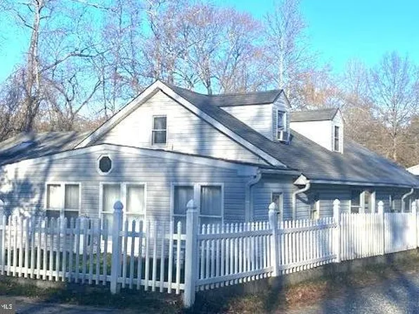 35 Butterfield Ln, North East, MD 21901