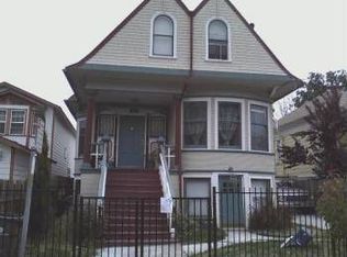 2632 Myrtle St, Oakland, CA 94607