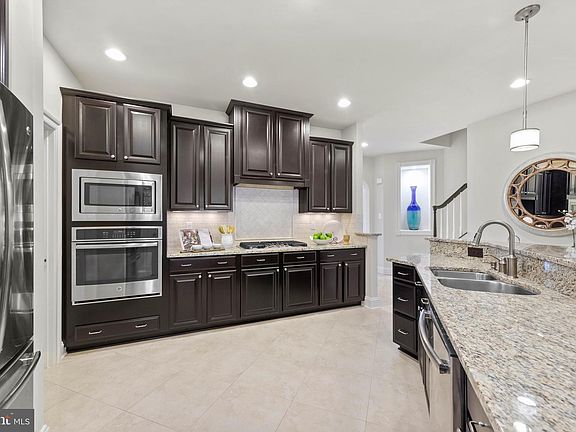 5th image of 33489 Marina Bay Cir #33