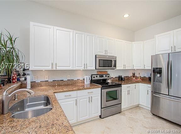 3rd image of 2729 Treasure Cove Cir #2729