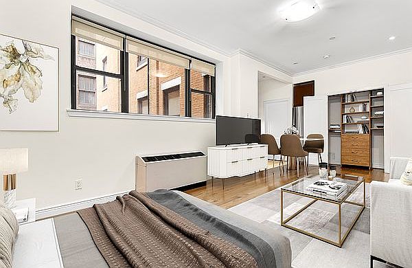 1st image of 488 7th Ave #8S