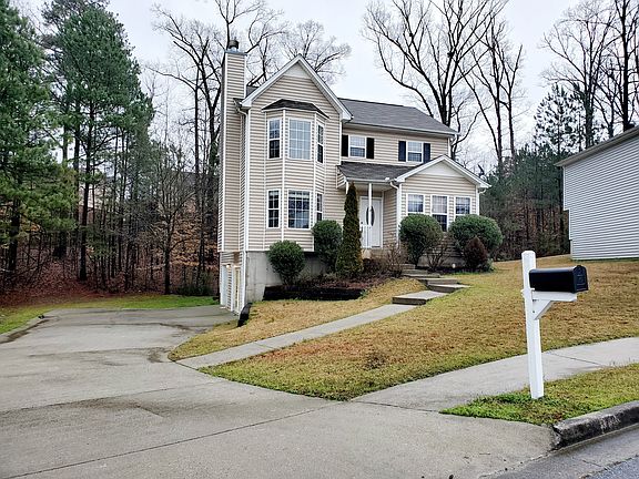 4th image of 1736 Graywood Dr SE