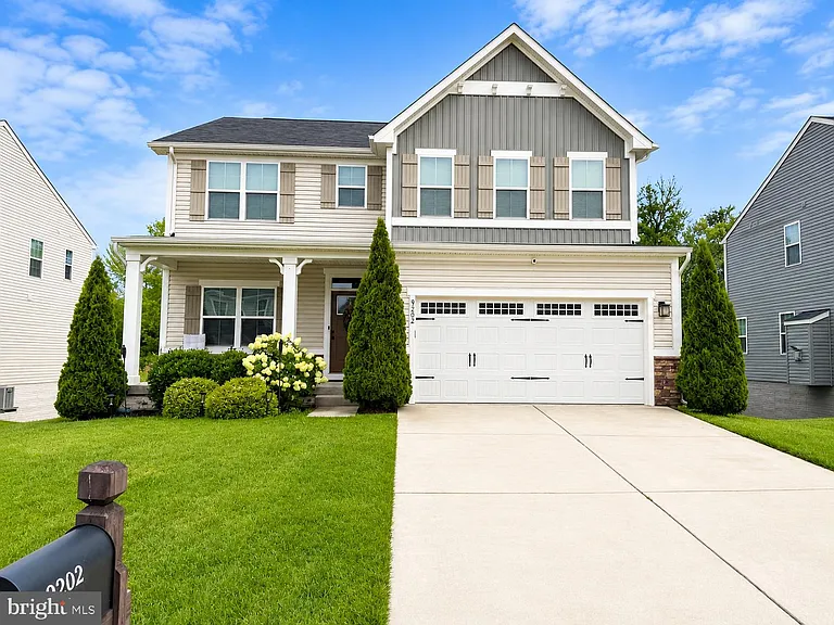9202 Wood Creek Cir — Photo 2