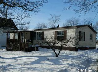 27445 Madison St, Chaumont, NY 13622