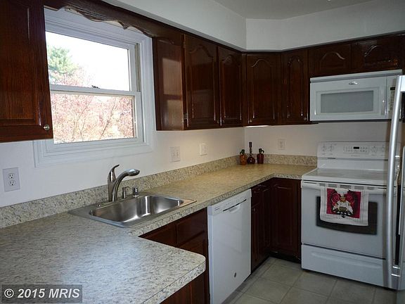 5th image of 10124 Turnberry Pl
