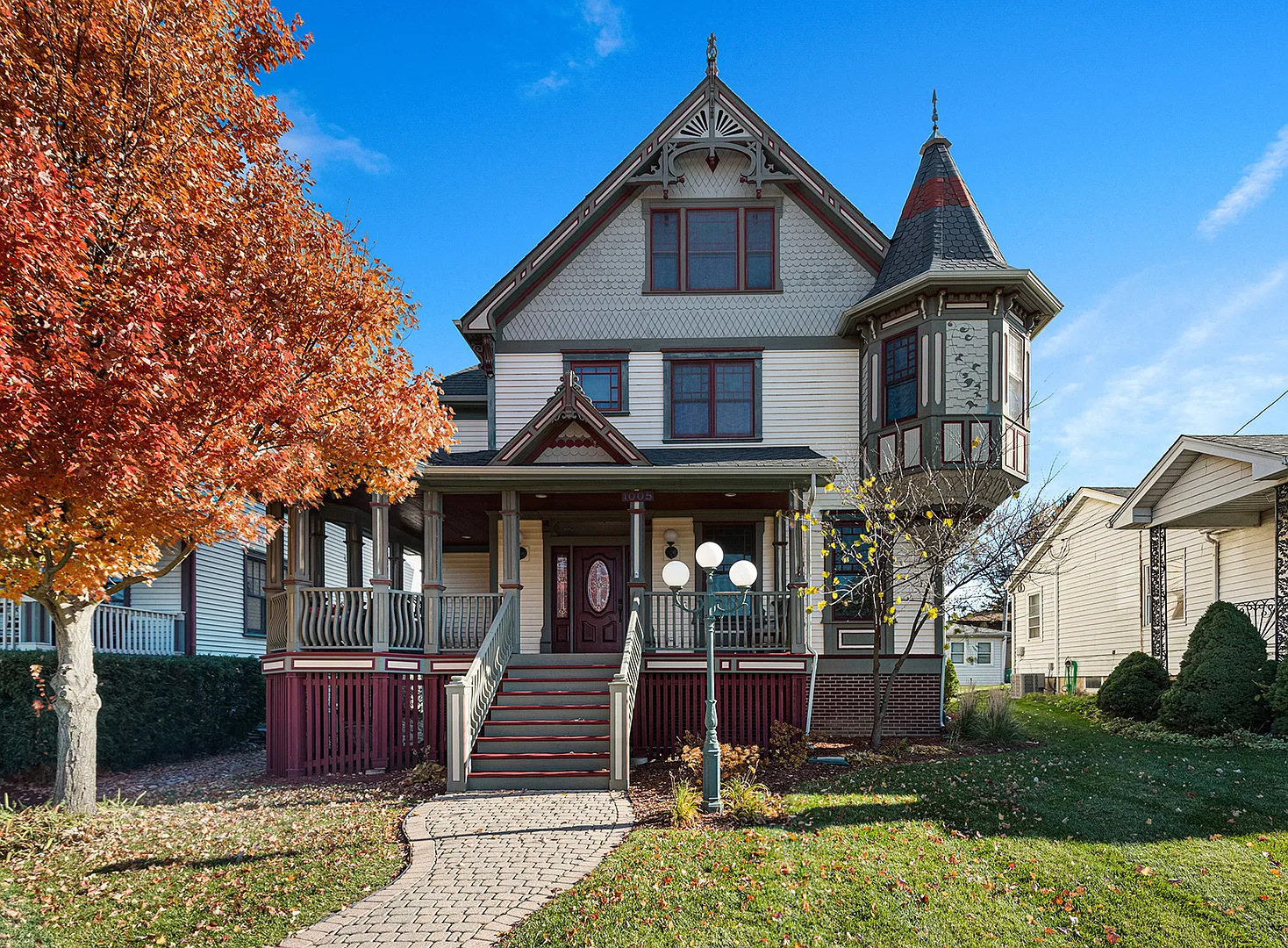 1005 Walter St photo 1