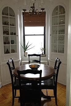 A nice working and eating space!