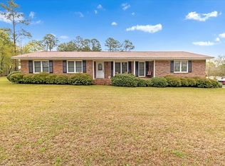 102 Cedar St, Sylvester, GA 31791