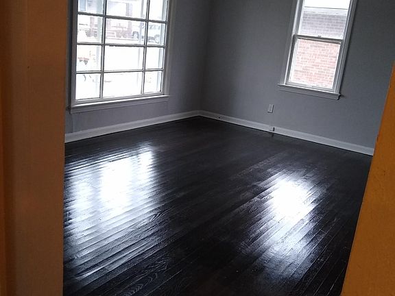 4th image of 13515 Kirton Ave