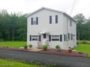 113 Ruthland Ave, Greenfield Township, PA 18407