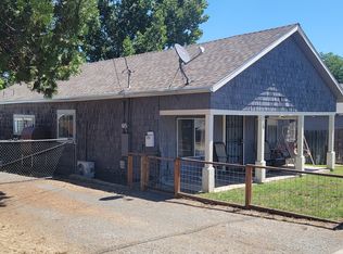 738 W Miner St, Yreka, CA 96097