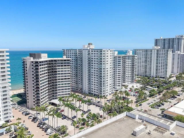 3750 Galt Ocean Dr #1002 — Photo 9