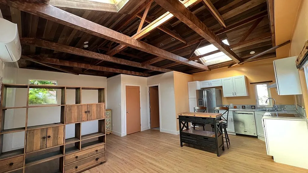 Building Photo - 2716 Oxford Ave #ADU
