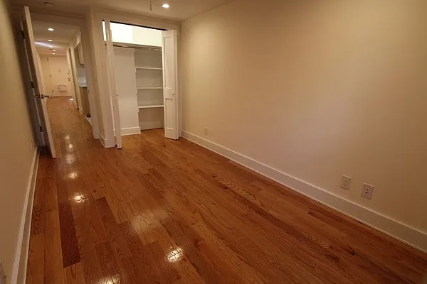 Rented by FirstService Realty (legacy) | media 8