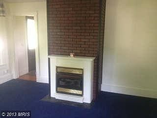 Living Room Gas Fireplace