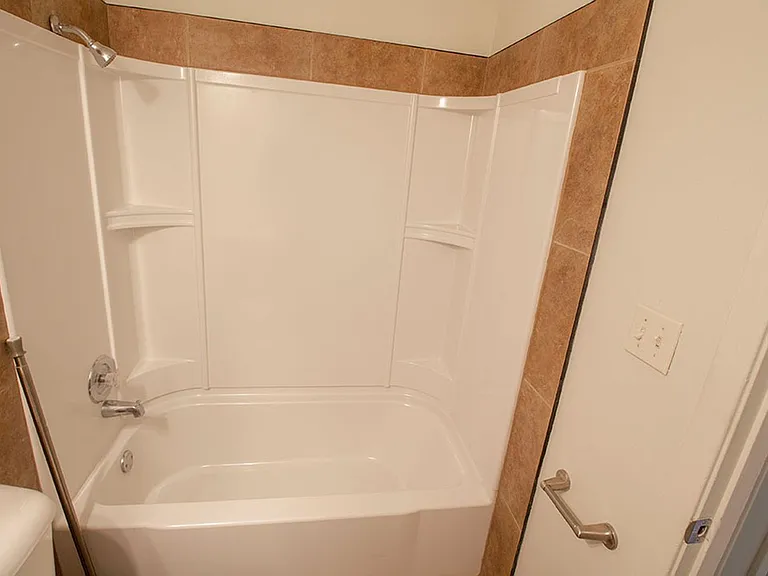 210 Wheaton Ct — Photo 16