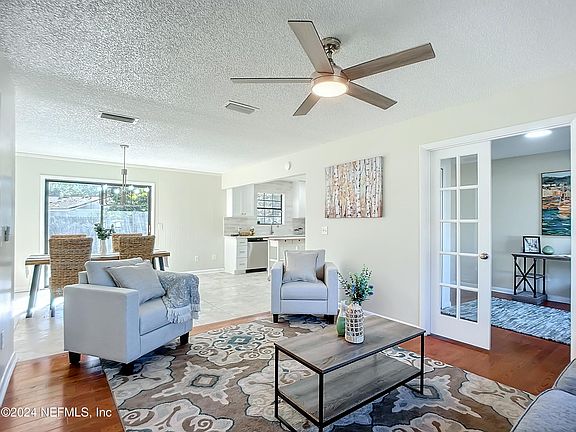 4th image of 6936 OAKWOOD Drive