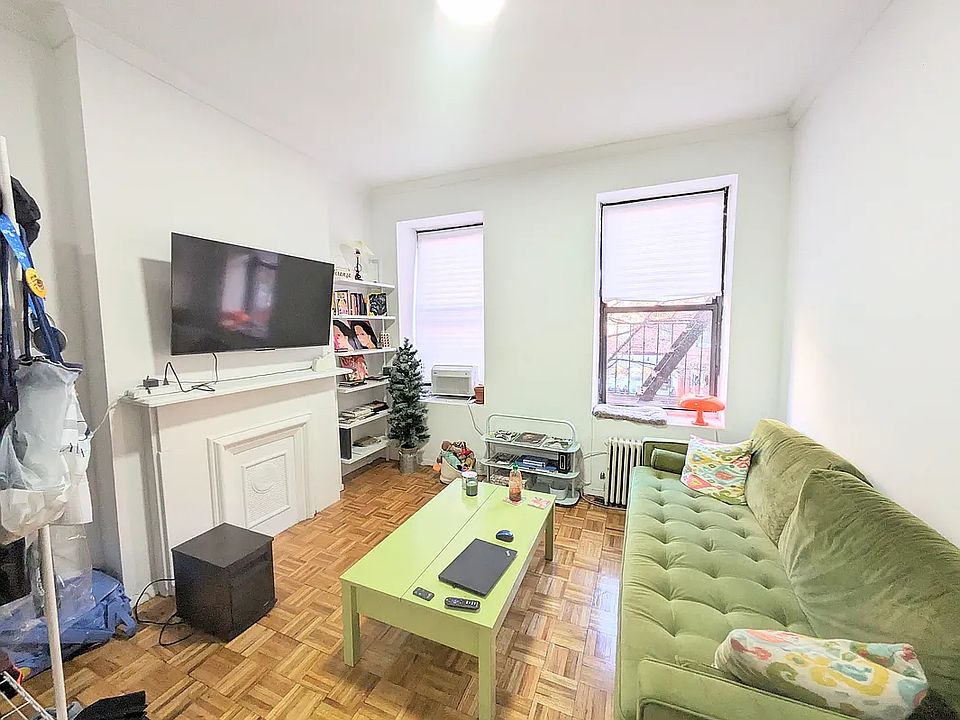 1st image of 1727 2nd Ave APT 2FN
