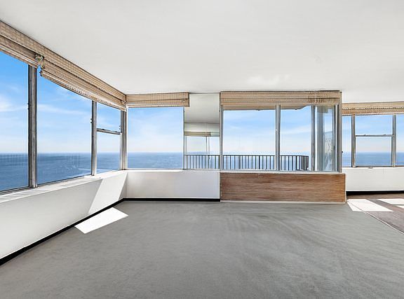 5th image of 5757 N Sheridan Rd APT 19B