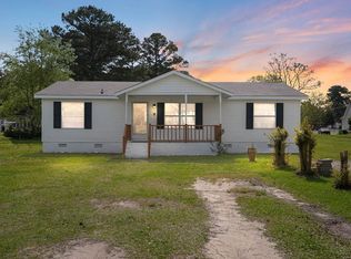 101 1st St, Erwin, NC 28339