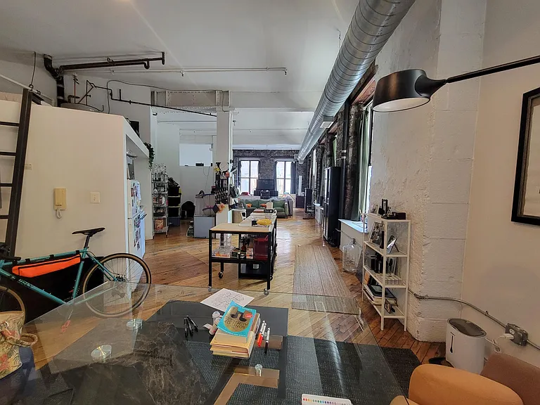 428 N 13th St #2H — Photo 8