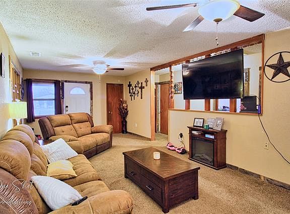 5th image of 1958 N Mockingbird Ln