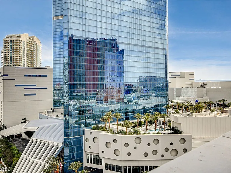 2700 Las Vegas Blvd S #1305 — Photo 26