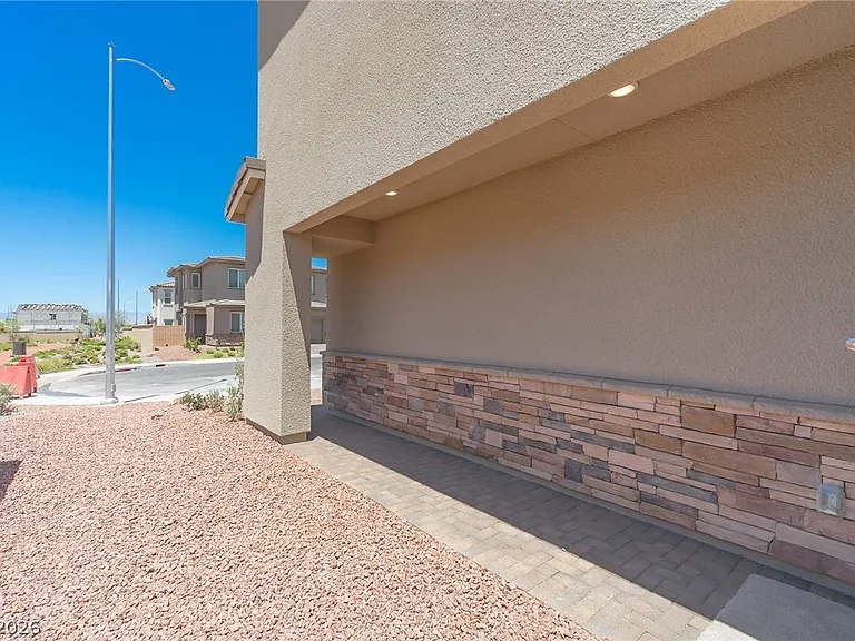 870 Dunkirk River Ct — Photo 3