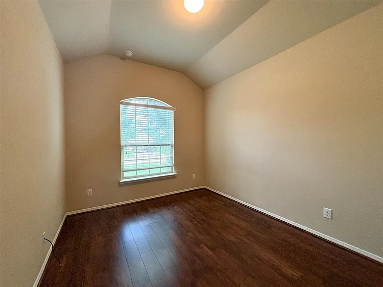 3407 Daniel Falls Ln — Photo 14