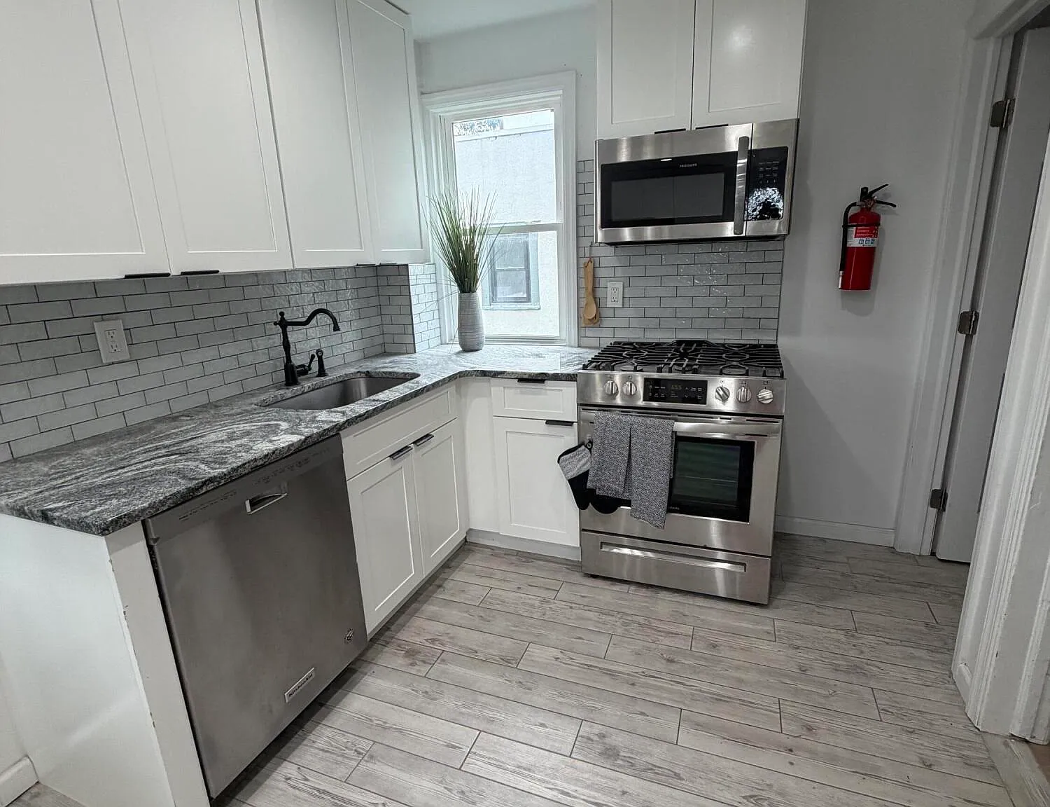 3 bed, 1528 sqft, $2,800 — Photo 4