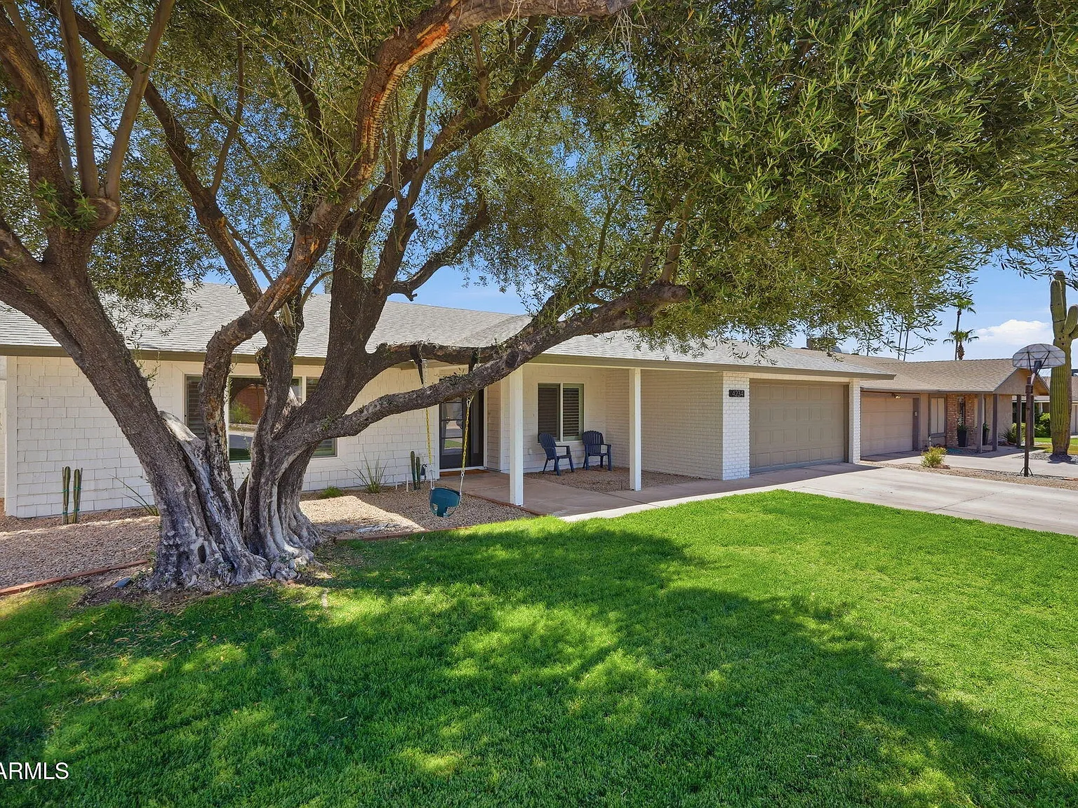 4 bed, 2.0 bath, 2143 sqft, $3,150 — Photo 3