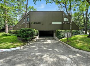 171 Litchfield Ln, Houston, TX 77024