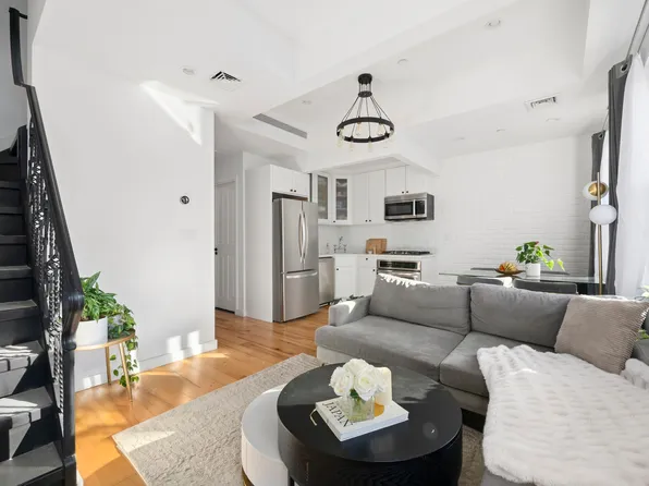 577 Madison Street 2F image 2 of 14